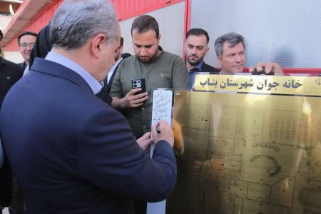 راه برون‌رفت از چالش‌های آب و برق، توسعه نیروگاه‌های خورشیدی و صنایع صادرات‌محور است