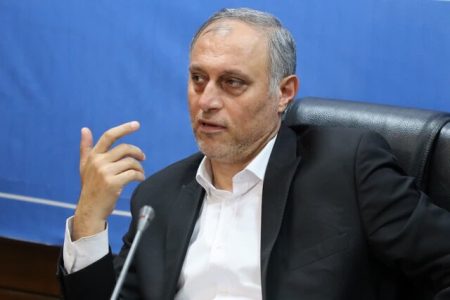 ورق فولادی و مواد پتروشیمی در اولویت تأمین صنایع استان قرار گرفت